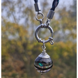 Collier LILAS